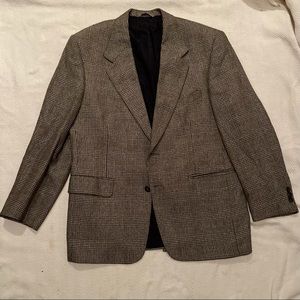 Harvé Benard Suit
